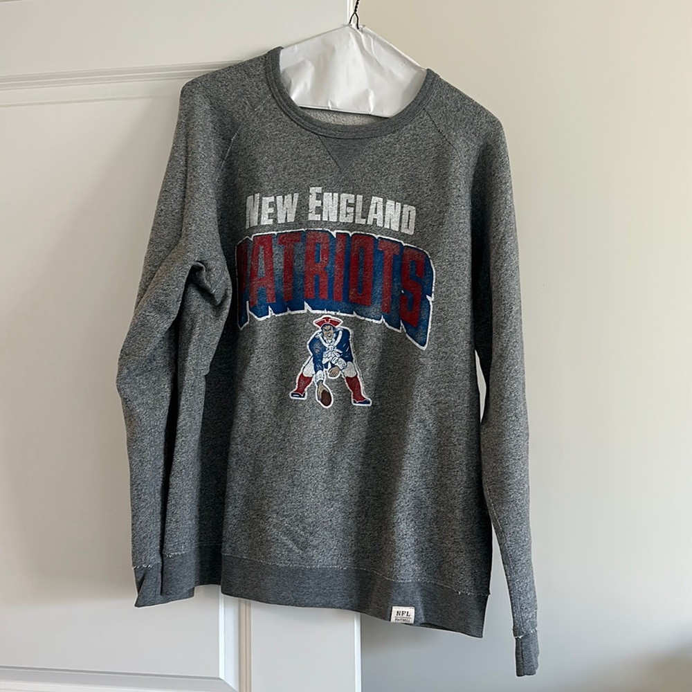Men’s New England Patriots Sweatshirt